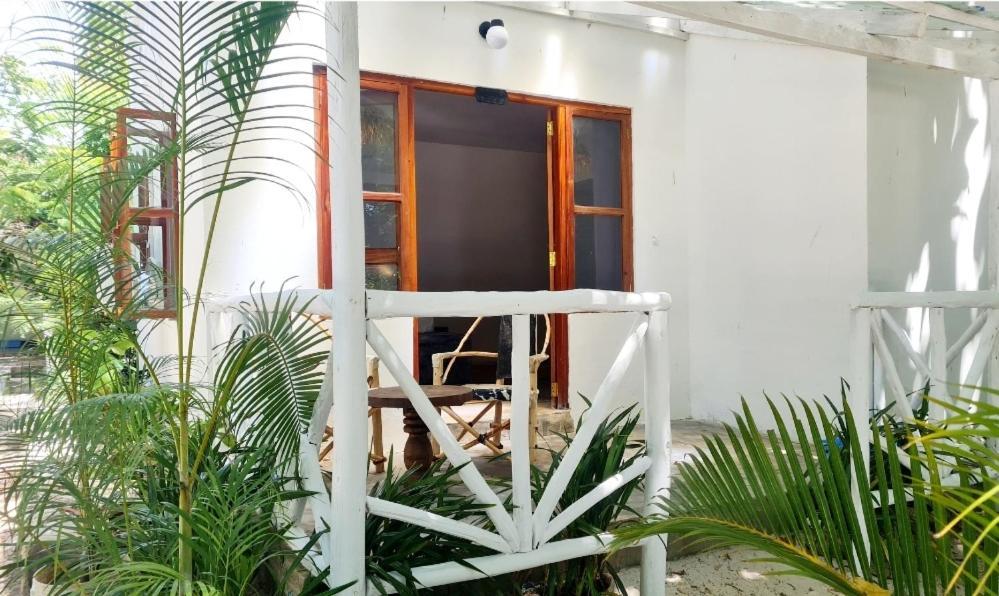גאמביאני Garden Beach Bungalows Jambiani חדר תמונה